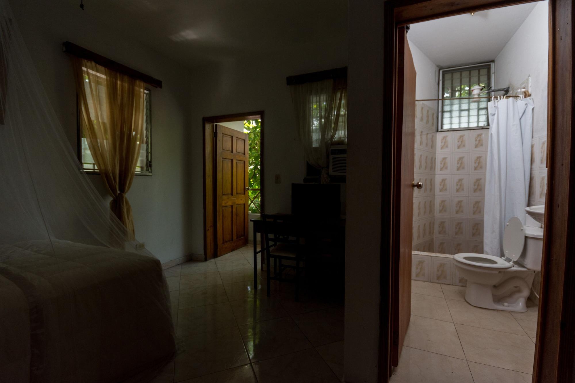 Pacot Breeze Hotel Musseau Exterior photo
