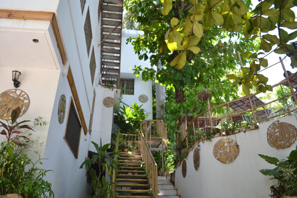 Pacot Breeze Hotel Musseau Exterior photo
