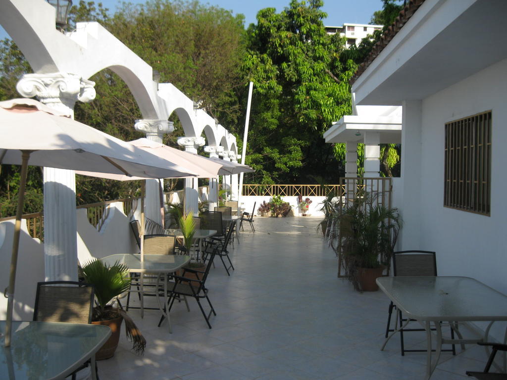 Pacot Breeze Hotel Musseau Exterior photo