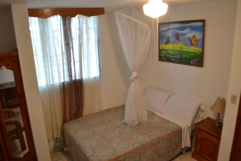 Pacot Breeze Hotel Musseau Room photo