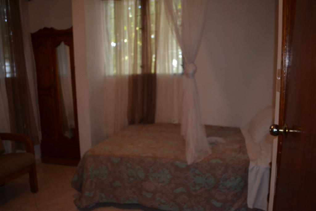 Pacot Breeze Hotel Musseau Exterior photo