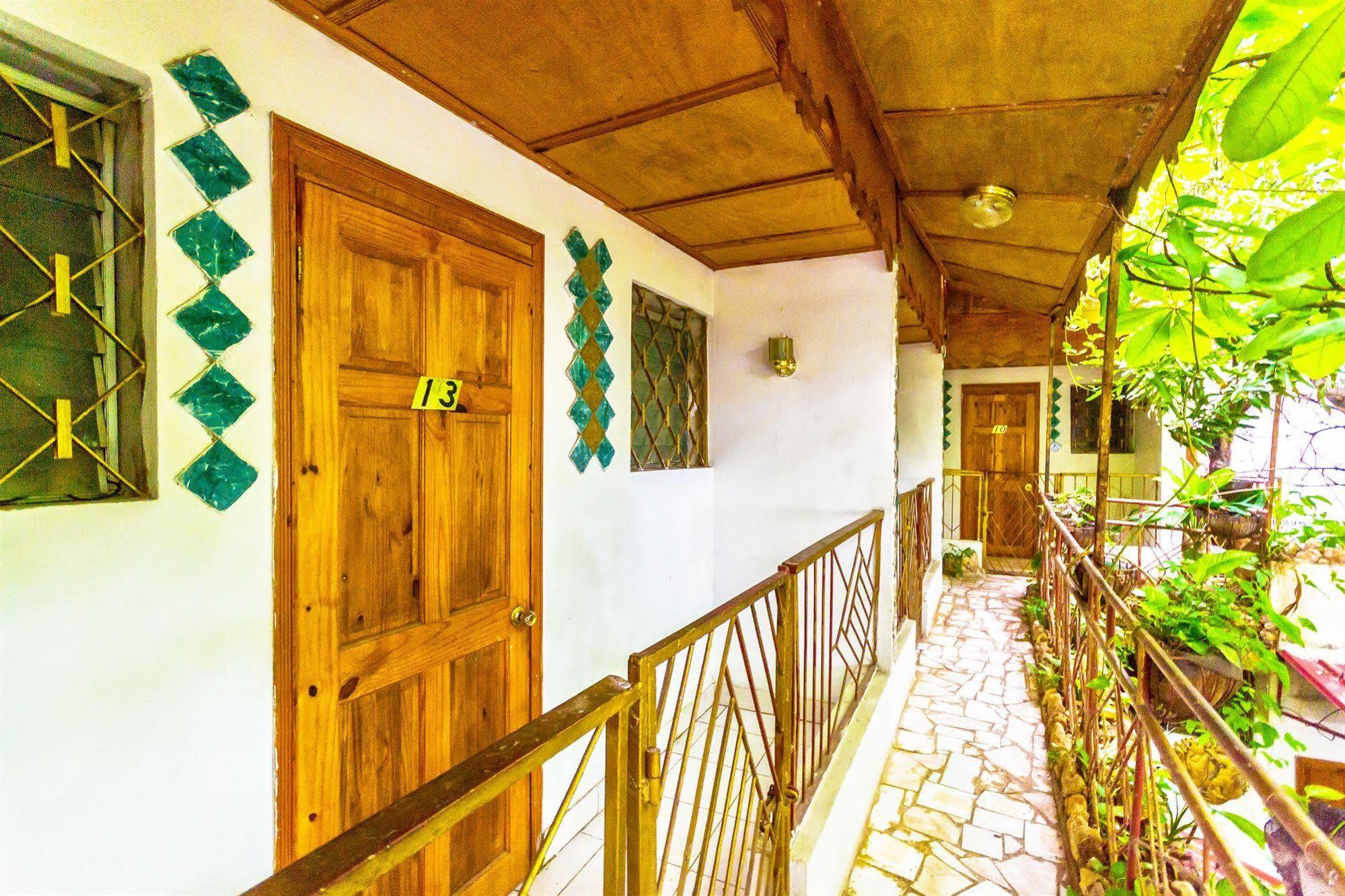 Pacot Breeze Hotel Musseau Exterior photo